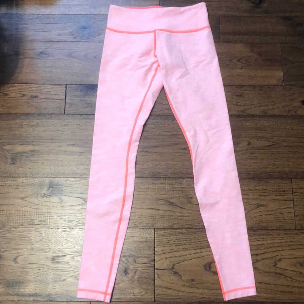 Lululemon Wunder Under Hardly Ever Worn